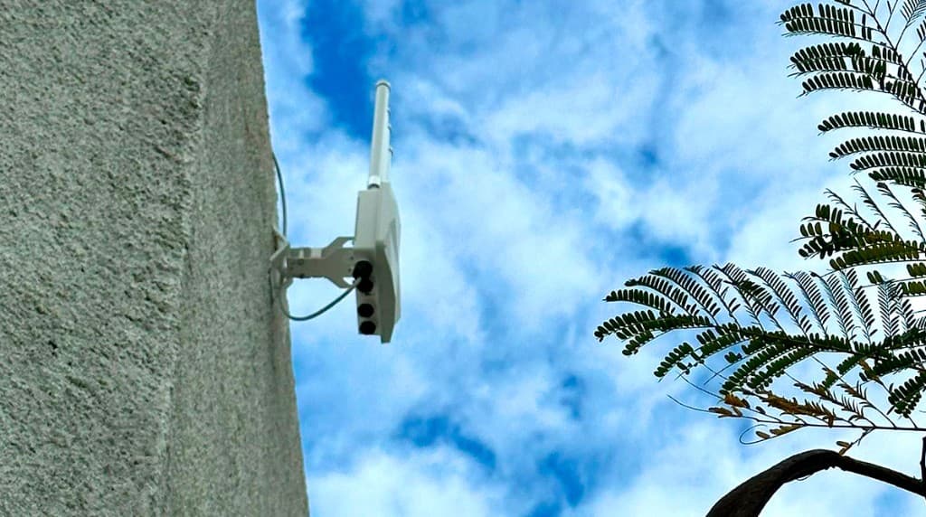 Outdoor access point installed at the Meliá Caribbean hotel complex
